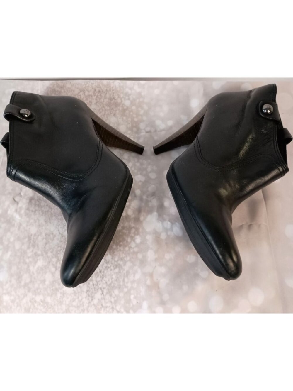 Coach Aliza Black Leather Ankle Booties Cone Heel Pull On Womens 9 - Picture 11 of 11